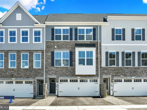 74 Rail Yard Dr, Enola, PA 17025