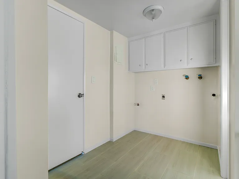 1533 Buena Vis #A — Photo 25
