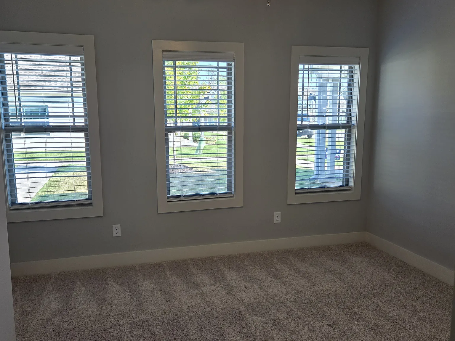 2 bed, 1377 sqft, $2,500 — Photo 4