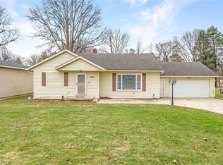 3290 Sweitzer St NW, Uniontown, OH 44685