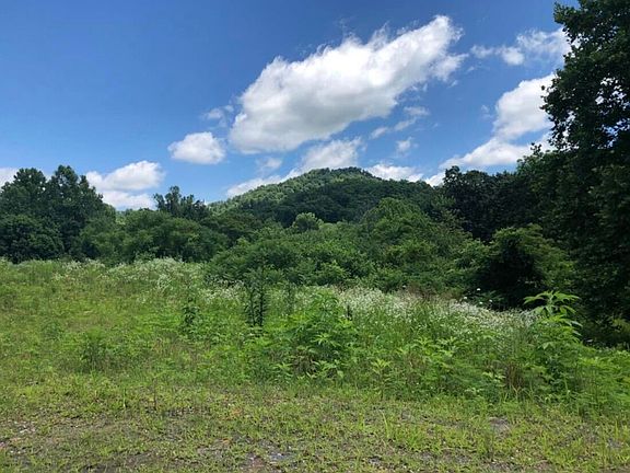 3rd image of 2251 S Highway 421