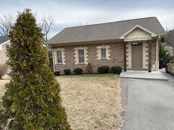 2nd image of 5220 Lakeland Dr