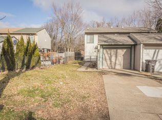 1948 E Bell Ave, Des Moines, IA 50320