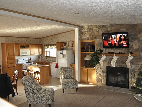 3rd image of 10704 W. Morley Dr