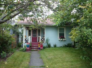 1206 N 43rd St, Seattle, WA 98103