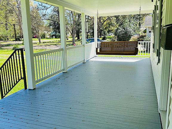 2nd image of 376 Croydon Ave