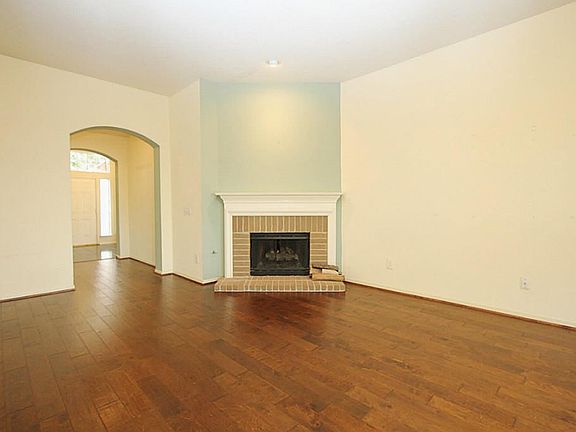 4th image of 12303 Robin Meadow Cir