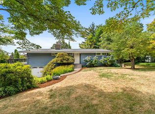 10421 SW 63rd Dr, Portland, OR 97219