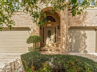 7522 S Linpar Ct, Houston, TX 77040