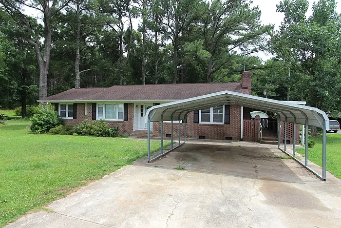 641 Stamie Dr — Photo 2