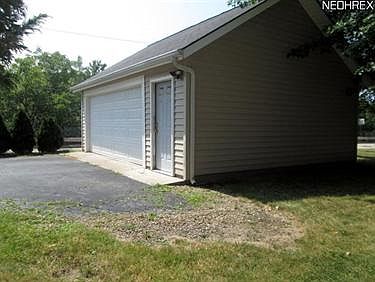 5th image of 2298 Woodward Ave