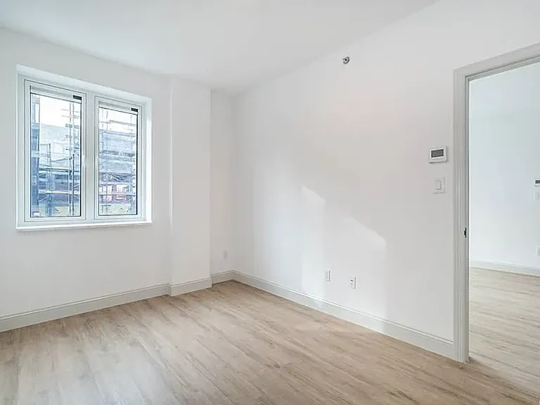 88-56 162nd St #2D — Photo 5