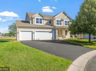 18354 Dunbury Cir, Farmington, MN 55024