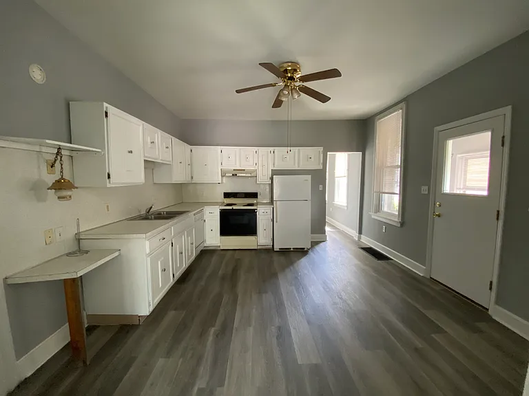 509 N West St #1 — Photo 6