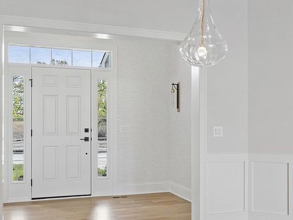 3rd image of 6212 Flagg Creek Ln