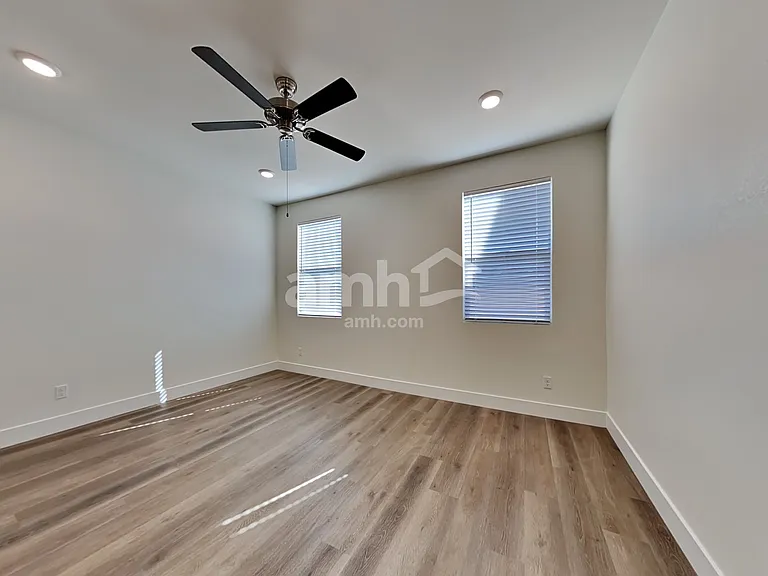 521 Silverbell Falls Pl — Photo 10