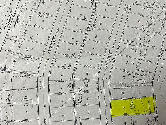 3rd image of 3208 Noble Dr
