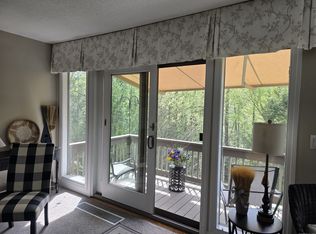 374 Heritage Vlg #C, Southbury, CT 06488