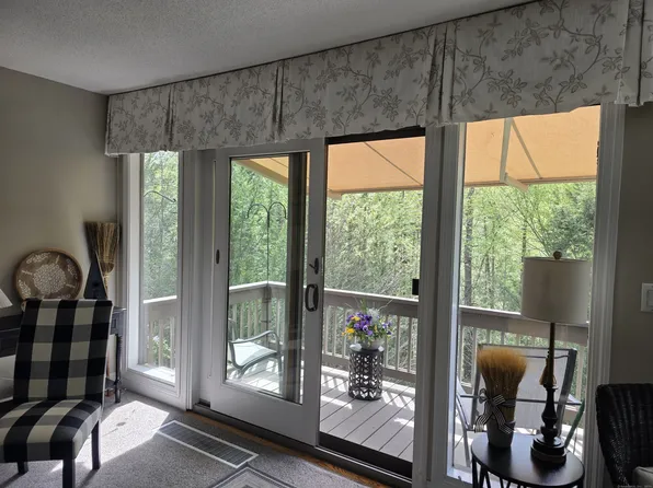 374 Heritage Village #C, Southbury, CT 06488