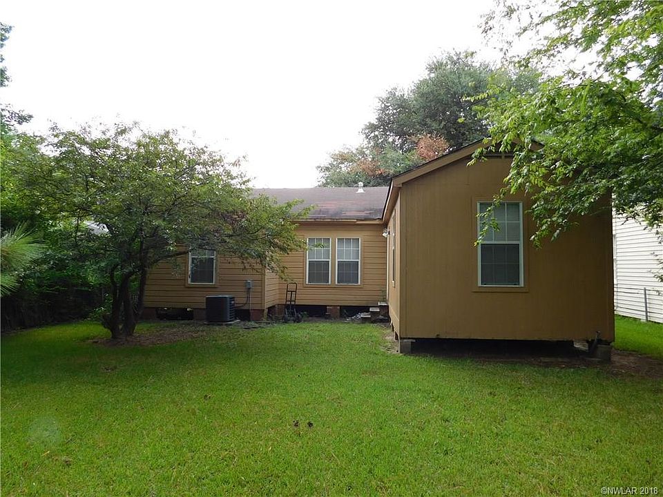 2nd image of 1244 Dudley Ln