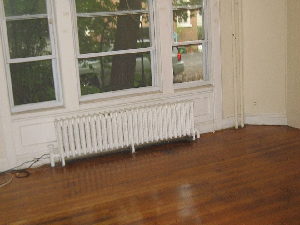 1st image of 102 S Lake Ave APT 8