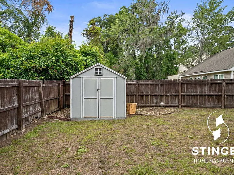 67 Wintergreen Dr — Photo 32