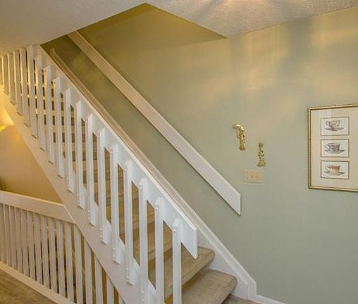 4th image of 9423 Preakness Dr APT D
