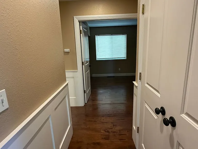 2461 Bay Hill Cir — Photo 12