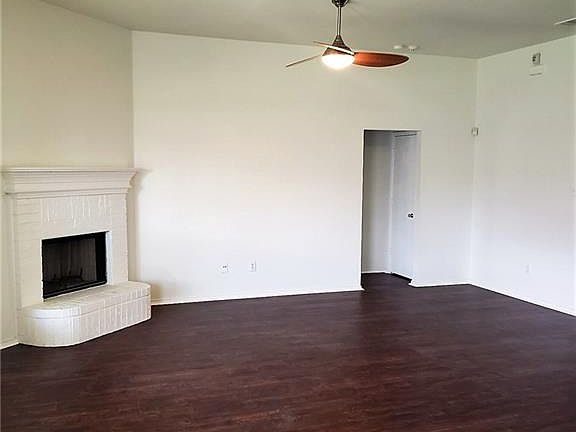 4th image of 9121 Autumn Falls Dr