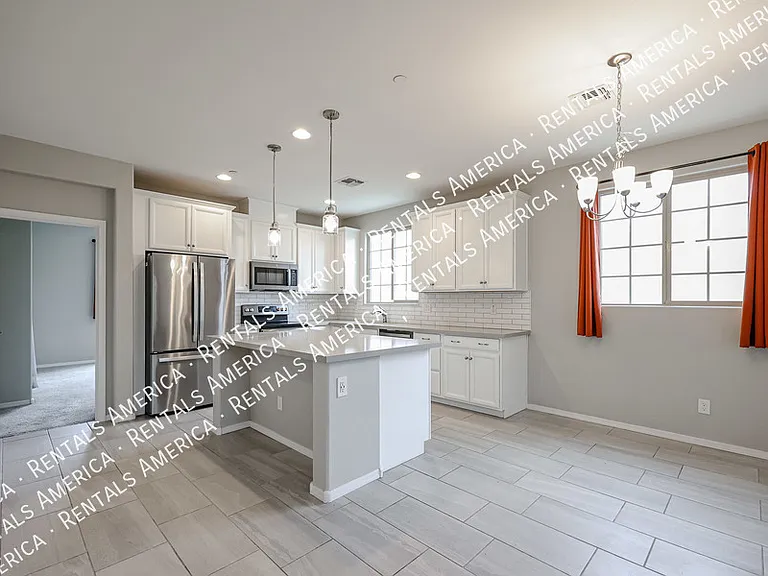 1701 E Dogwood Ln — Photo 12