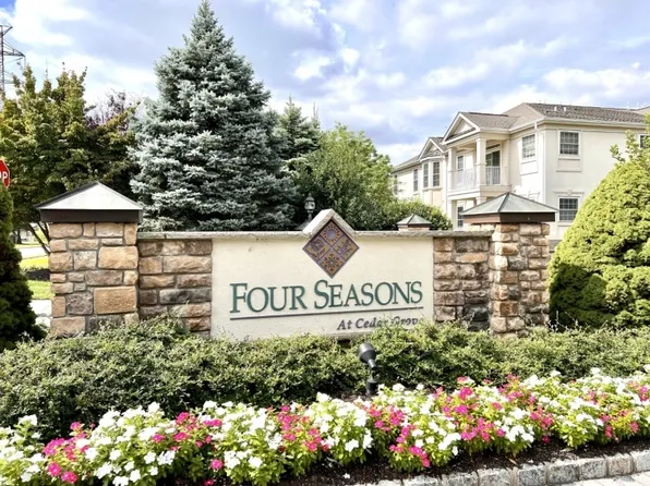 1012 Holly Lane #1012, Cedar Grove Twp., NJ 07009