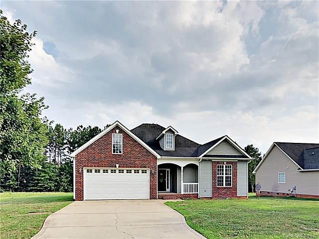 1st image of 129 Ole Farm Pl