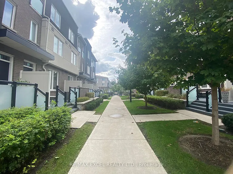 15 Heron Park Pl #5 — Photo 16