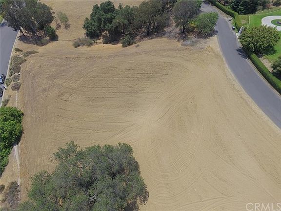 4th image of 15895 Esquilime Dr