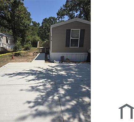 1st image of 140 Thousand Oaks Dr #29