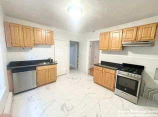 22 Howell St APT 1, Dorchester, MA 02125