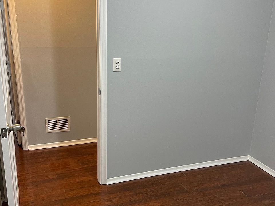 1st image of 85 Manila Ave #2