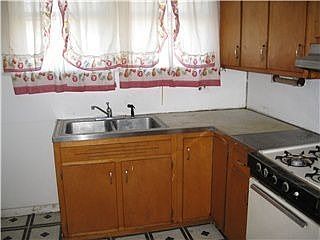 2nd image of 412 5th St