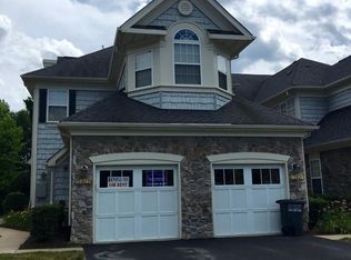 13923 Gullane Dr #110, Woodbridge, VA 22191