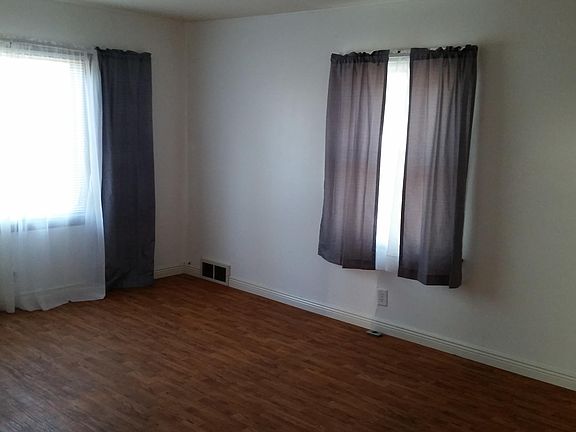 2nd image of 4708 W Howard Ave #4710