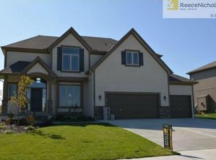 9037 NE 100th Ter, Kansas City, MO 64157
