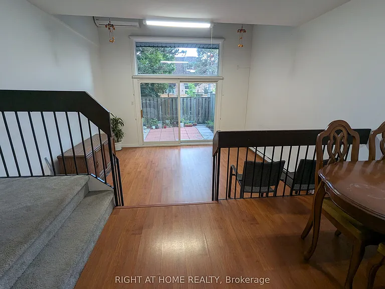 20 Hainford St #2 — Photo 8