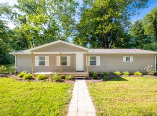 1001 Ginger Pl, North Vernon, IN 47265