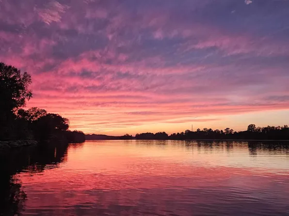 547 River Front Dr Lot 77-A/B, Clifton, TN 38425