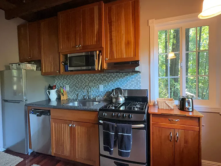 Drake Rd — Photo 16