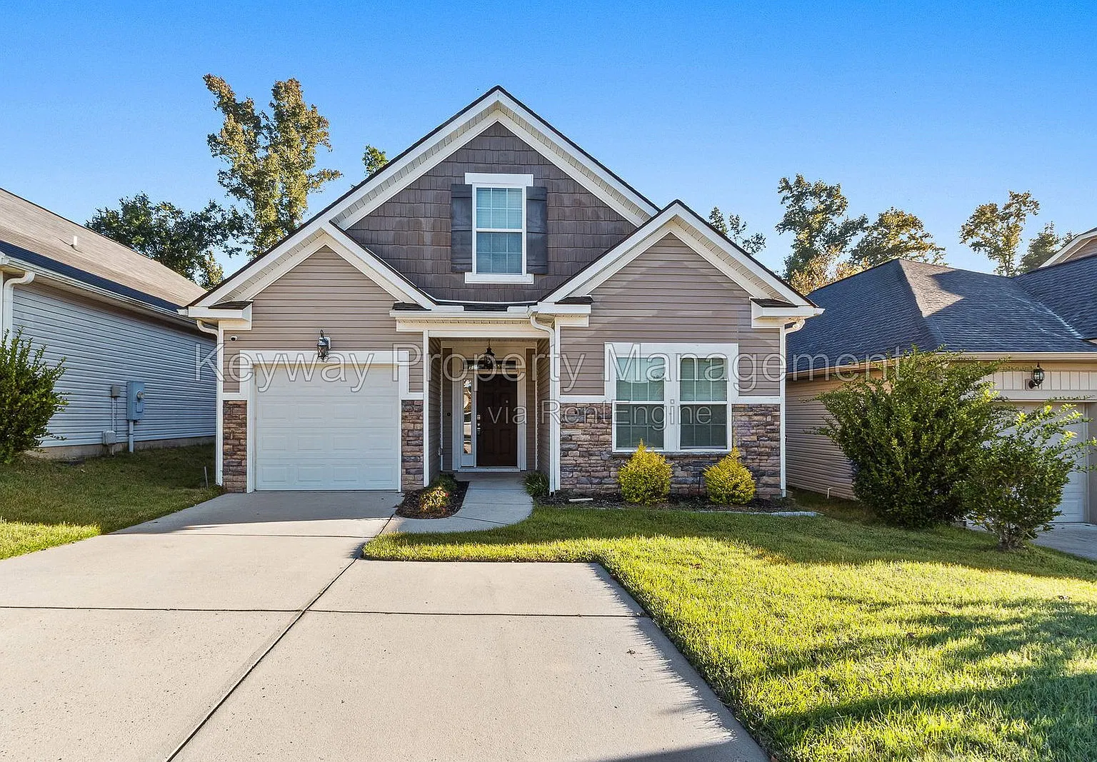 3 bed, 2.0 bath, 1570 sqft, $1,835 — Photo 2