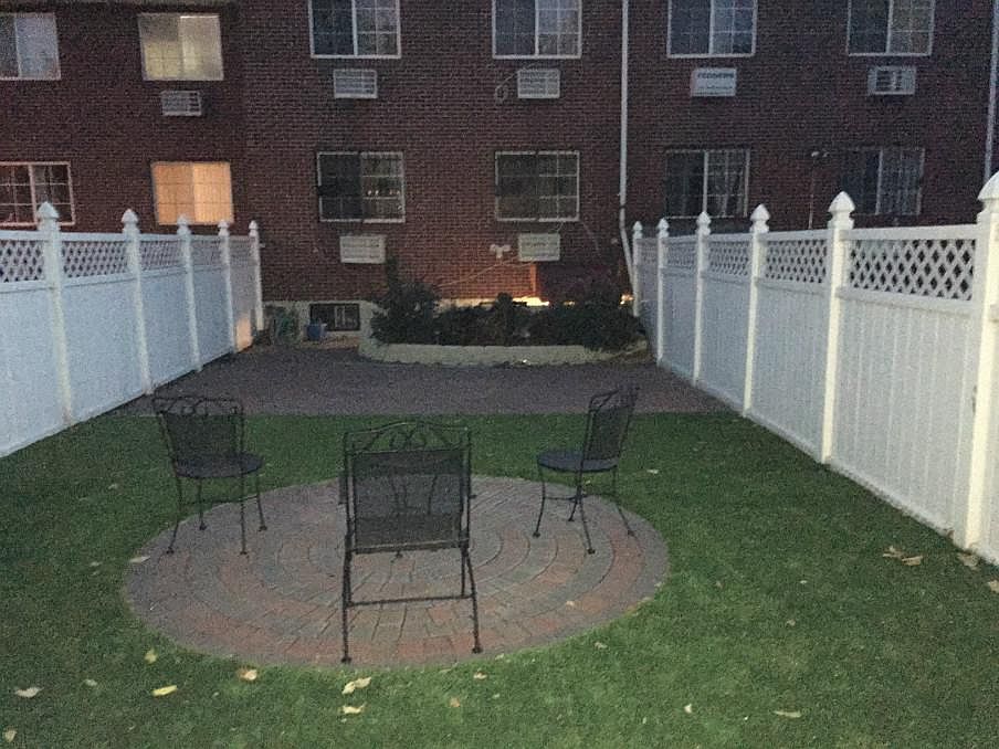 1st image of 1117 E 95th St #1