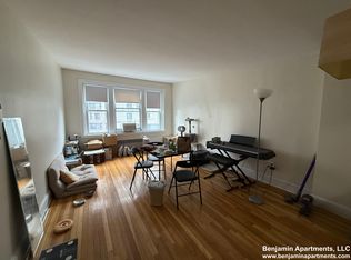 35 Lancaster Ter #207, Brookline, MA 02446