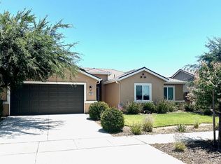 2339 Elizabeth Dr, Hanford, CA