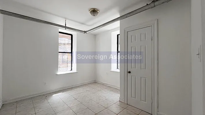 Rented by Sovereign Associates | media 4